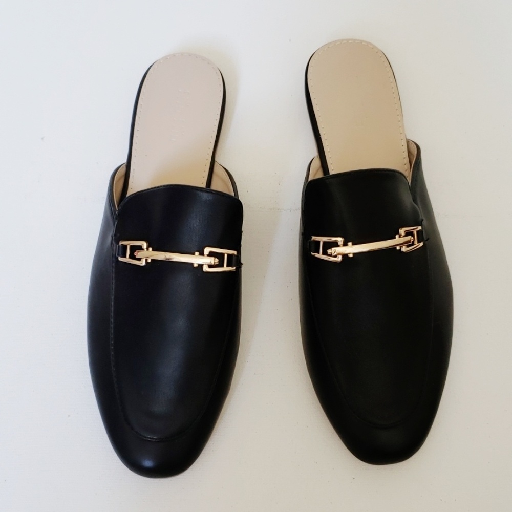 Nio Nio black flats elegant size 10